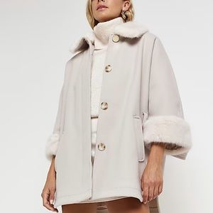 River island CREAM FAUX FUR TRIM CAPE COAT